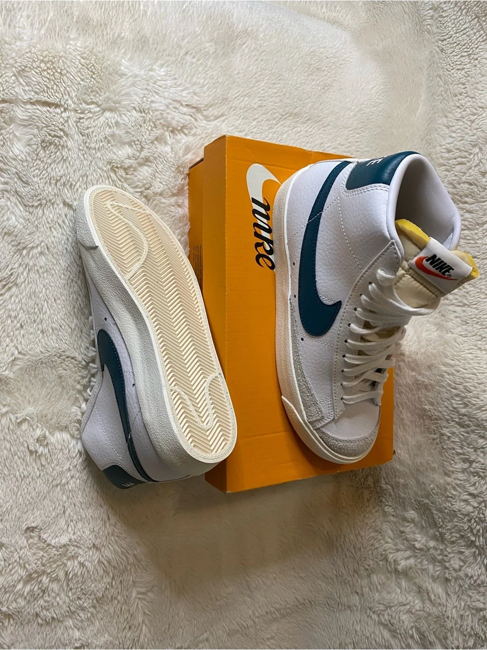 Nike High-Top Sneakers in White with Teal Swoosh